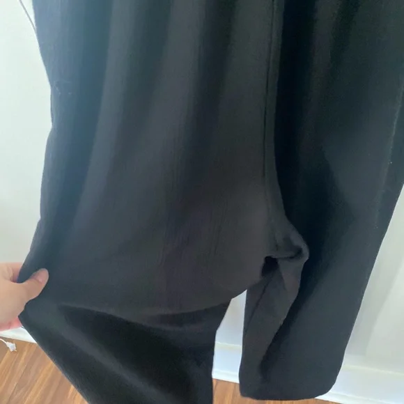Elegant Black Jumpsuit - Picture 4 of 9